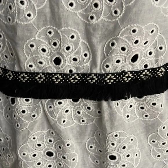 Zara white eyelet open front black braided/fringed trim cord waistband top, Med - Picture 7 of 8